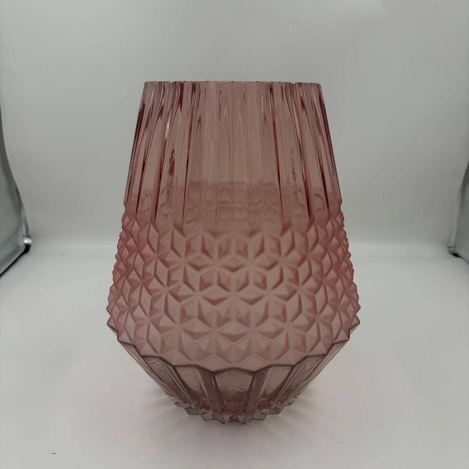 DEKORATİF PUDRA PEMBE DESENLİ CAM VAZO