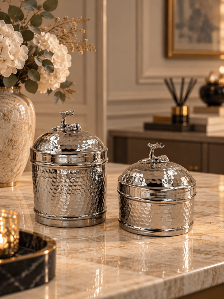GÜMÜŞ METAL GEYİK DETAYLI DEKORATİF KUTU