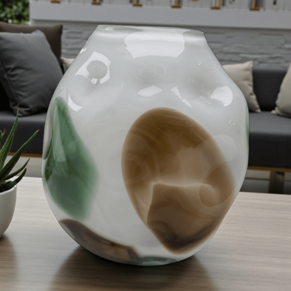 KÜÇÜK RENKLİ CAM VAZO