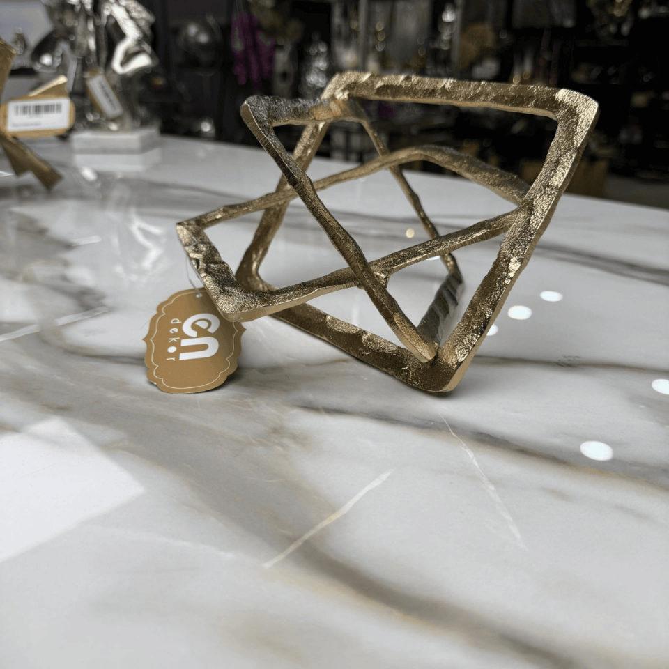 GEOMETRİK GOLD DÖKÜM OBJE 2