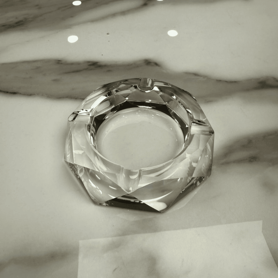 YUVARLAK ŞEFFAF KÜLLÜK DEKOR