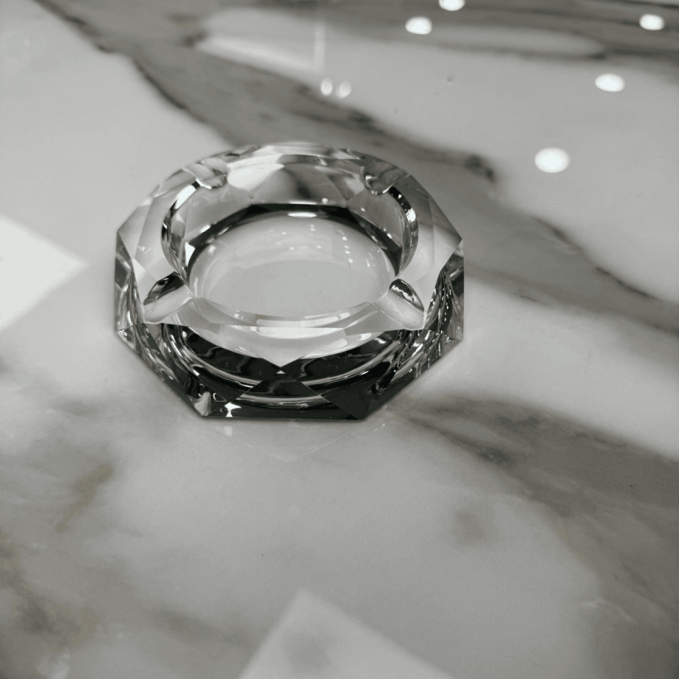 YUVARLAK ŞEFFAF KÜLLÜK DEKOR