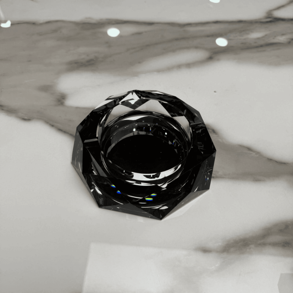 YUVARLAK FÜME KÜLLÜK DEKOR