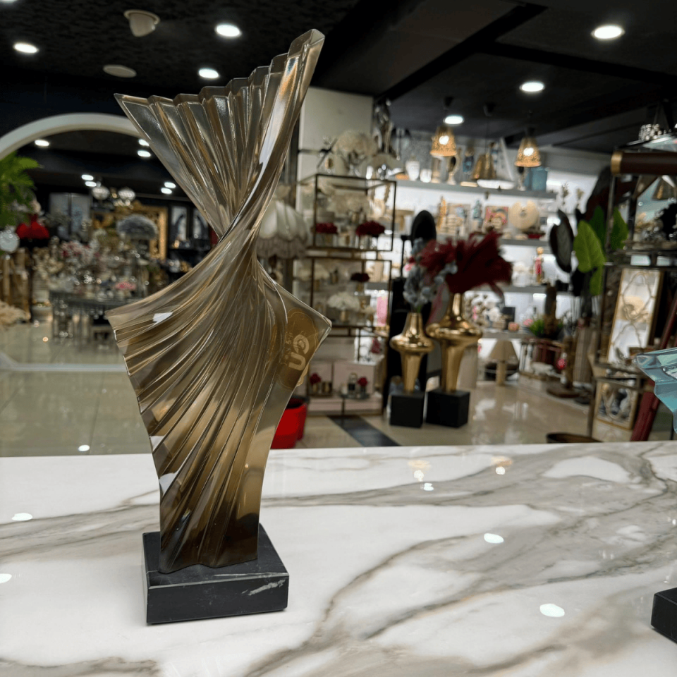 AKRİLİK SOYUT HEYKEL