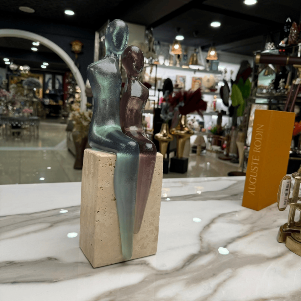 AKRİLİK ÇİFT İNSAN FİGÜRÜ DEKORATİF OBJE