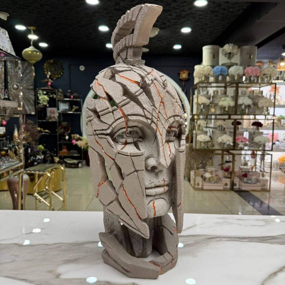 ÇATLAK EFEKTLİ DEKORATİF SAVAŞÇI BÜSTÜ