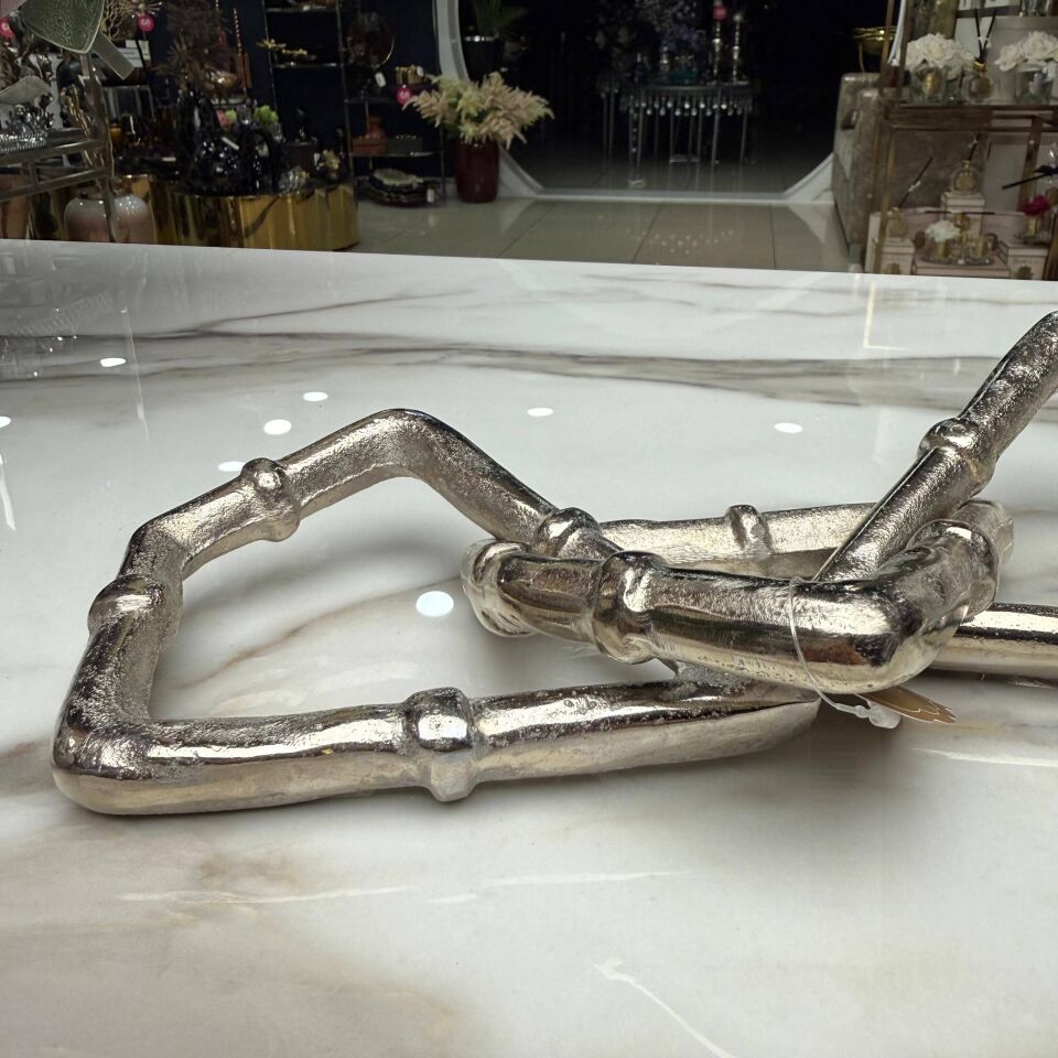 DEKORATİF GÜMÜŞ ZİNCİR OBJE