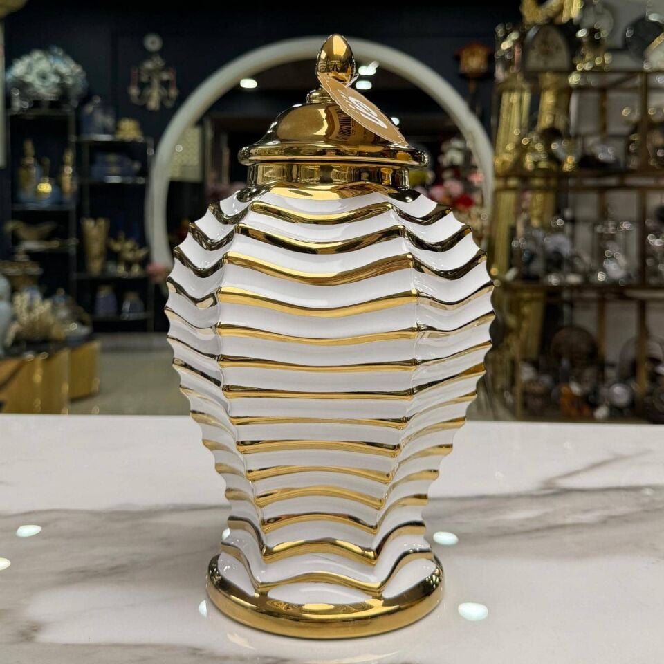 DEKORATİF BEYAZ GOLD ÇİZGİLİ SERAMİK KÜP VAZO